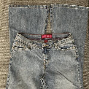GLO Size 5 Boot Cut Jeans